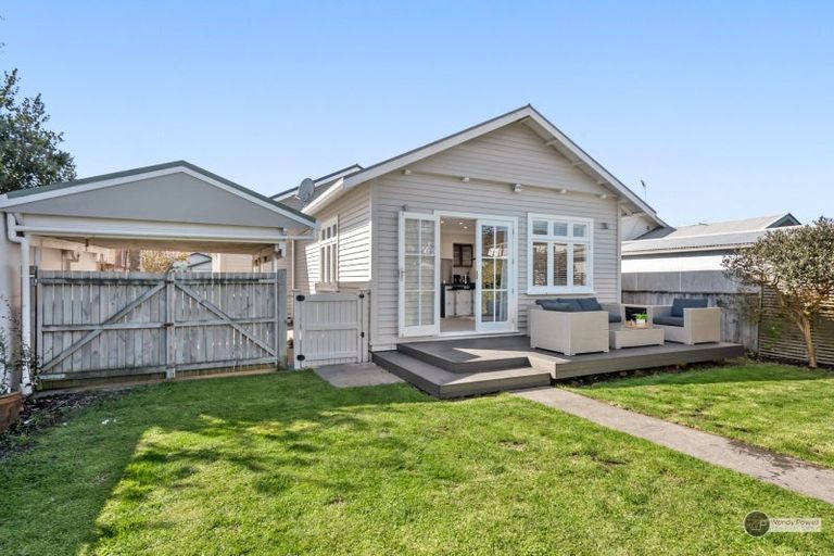Photo of property in 34 Pilmuir Street, Hutt Central, Lower Hutt, 5010