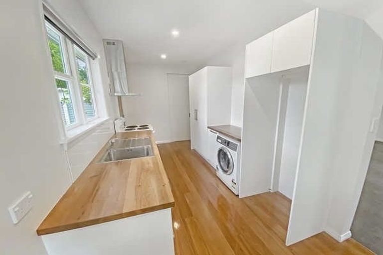 Photo of property in 9 Paeroa Street, Riccarton, Christchurch, 8041