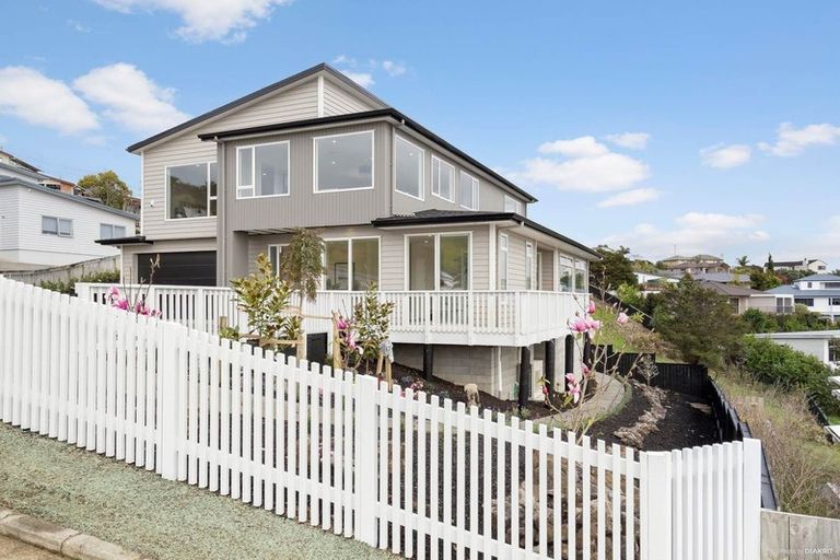 Photo of property in 9 Fern Court, Orewa, 0931