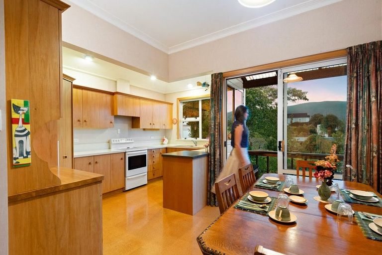 Photo of property in 17 Brownville Crescent, Maori Hill, Dunedin, 9010