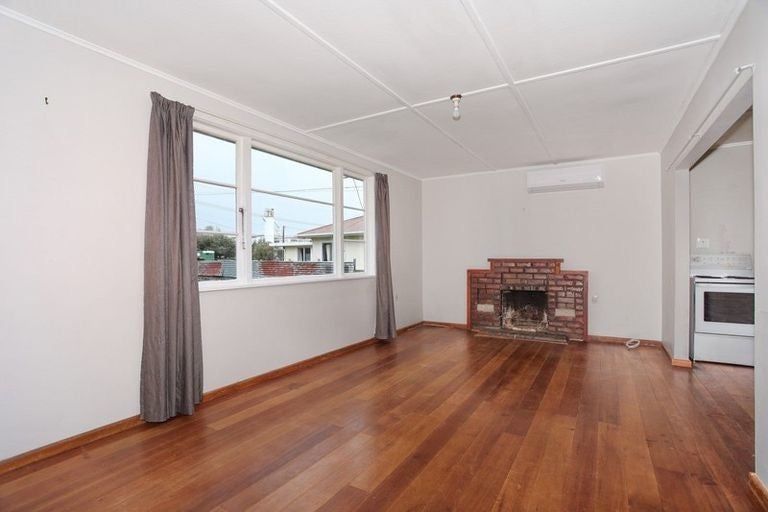 Photo of property in 38 King Street, Marton, 4710