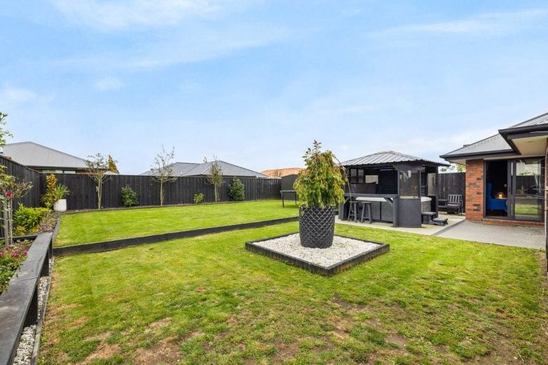 Photo of property in 109 Shillingford Boulevard, Rolleston, 7615
