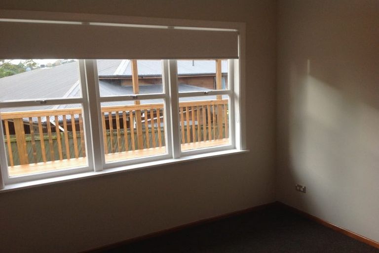 Photo of property in 1/89 Verbena Road, Birkdale, Auckland, 0626