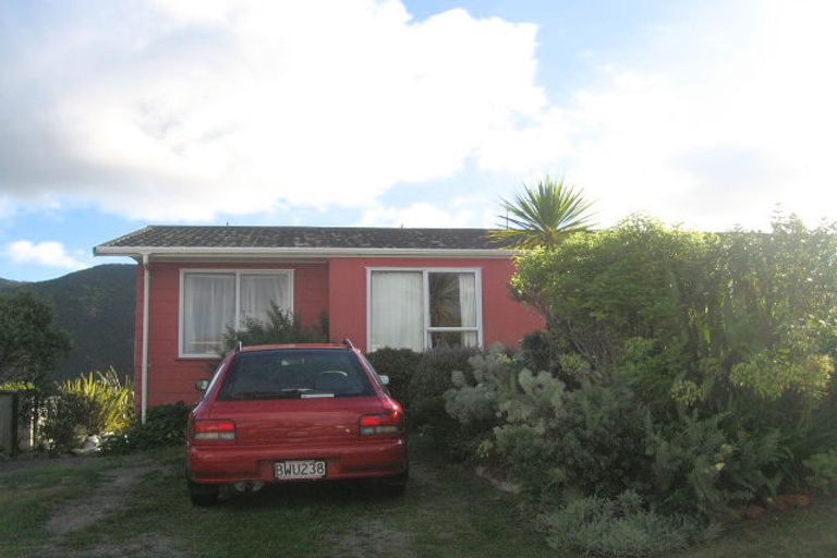 Photo of property in 260 Mitchell Street, Brooklyn, Wellington, 6021