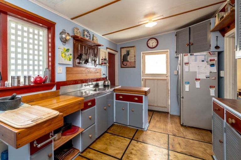 Photo of property in 38 Daniell Street, Featherston, 5710