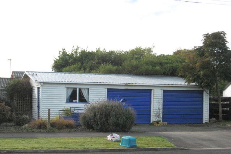 Photo of property in 16a Walter Street, Fairfield, Hamilton, 3214