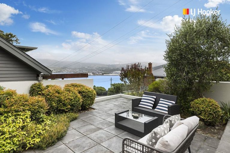 Photo of property in 17 Cornwall Street, Vauxhall, Dunedin, 9013