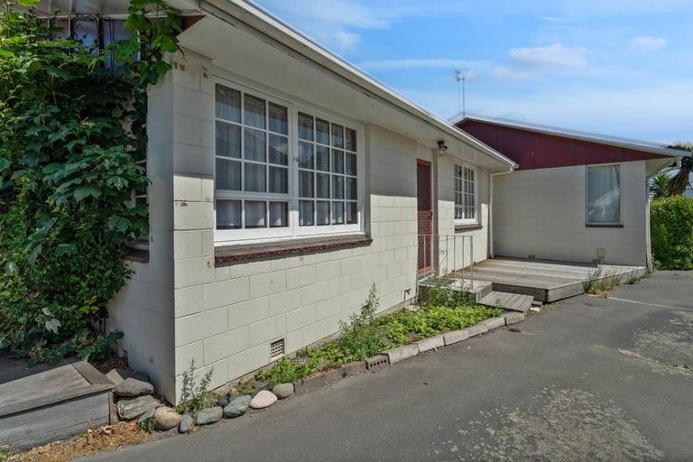 Photo of property in 2/276 Stanmore Road, Richmond, Christchurch, 8013