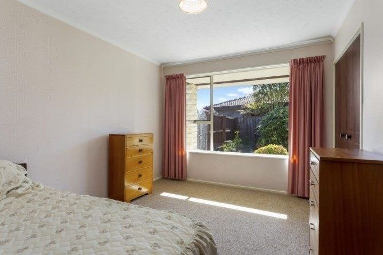 Photo of property in 14 Regent Avenue, Rangiora, 7400