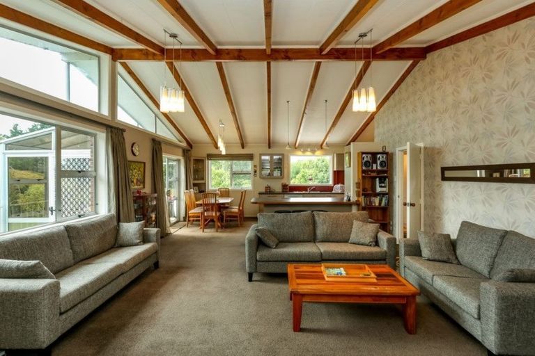 Photo of property in 571 Carrington Road, Hurworth, New Plymouth, 4371