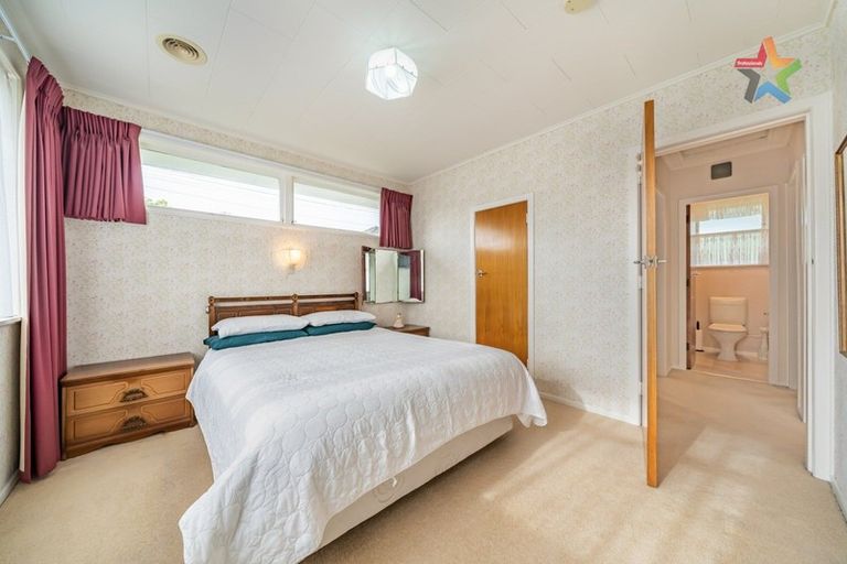 Photo of property in 8a Poole Crescent, Wainuiomata, Lower Hutt, 5014