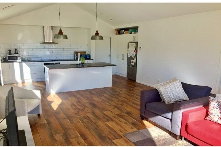 Photo of property in 1 Lauder Street, Lake Hayes, Queenstown, 9304