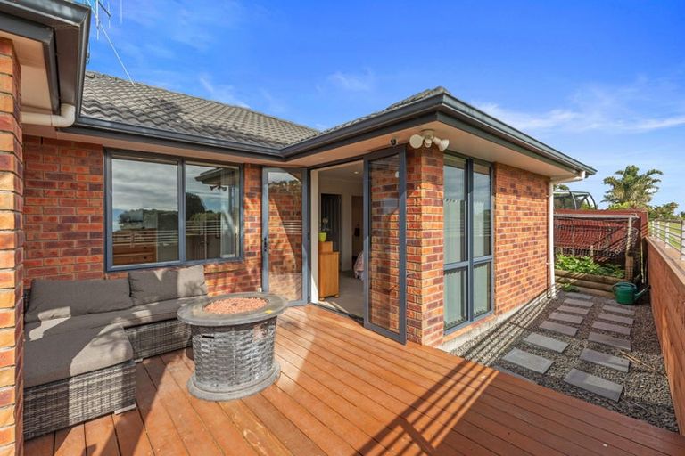 Photo of property in 24 Carrington Drive, Papamoa Beach, Papamoa, 3118