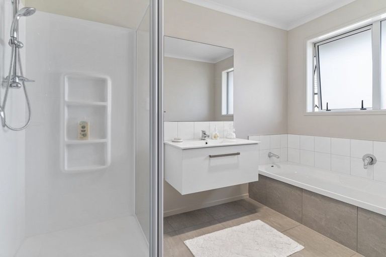 Photo of property in 98 Grenada Street, Mount Maunganui, 3116