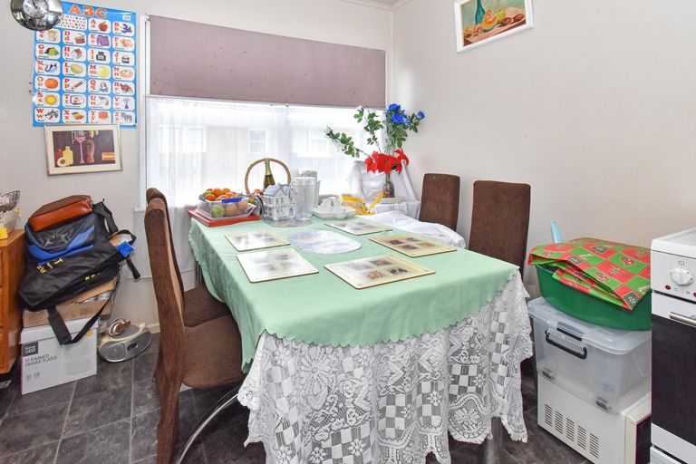 Photo of property in 42 Clayton Avenue, Otara, Auckland, 2023