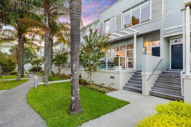 Photo of property in 36 Parkside Drive, Orewa, 0931