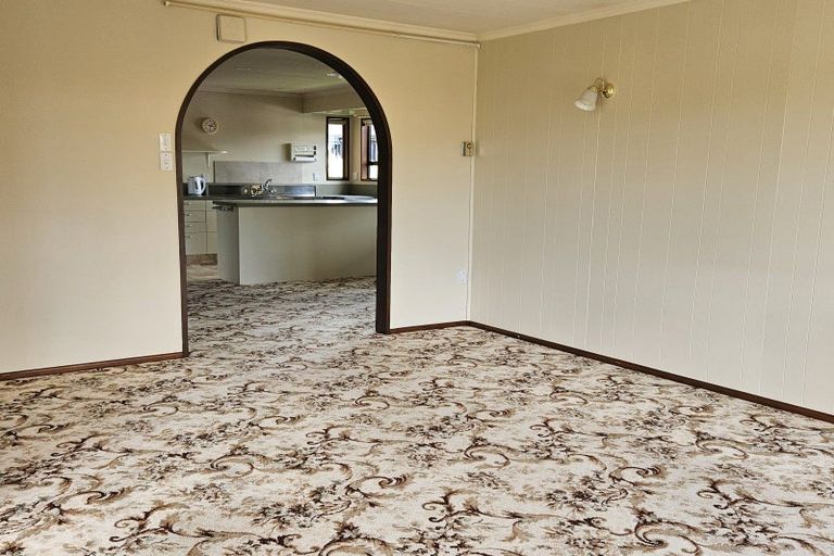 Photo of property in 18 Crossleigh Crescent, Balclutha, 9230