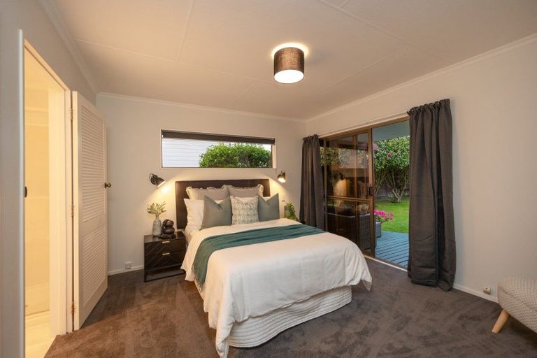 Photo of property in 20 Caulfield Place, Awapuni, Palmerston North, 4412