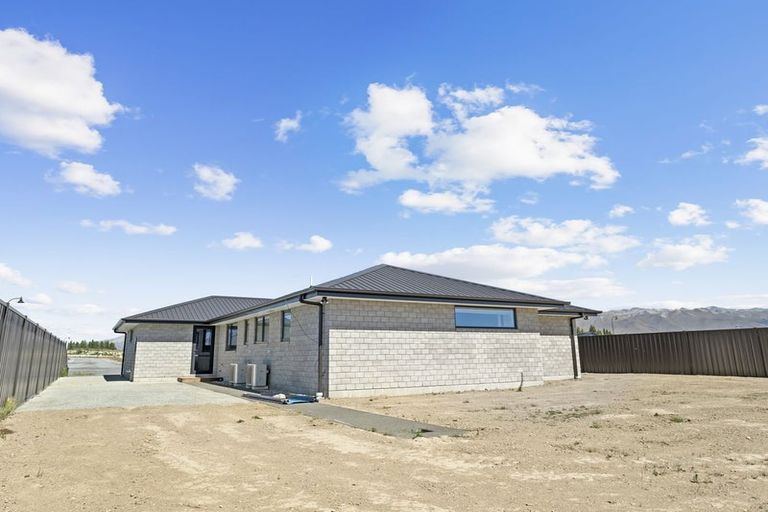 Photo of property in 25 Lakeland Avenue, Twizel, 7901