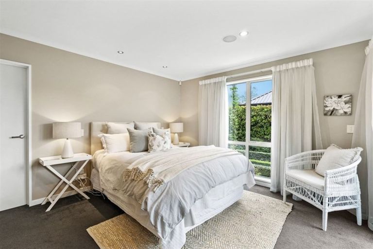 Photo of property in 30 Hawthorne Street, Strowan, Christchurch, 8052