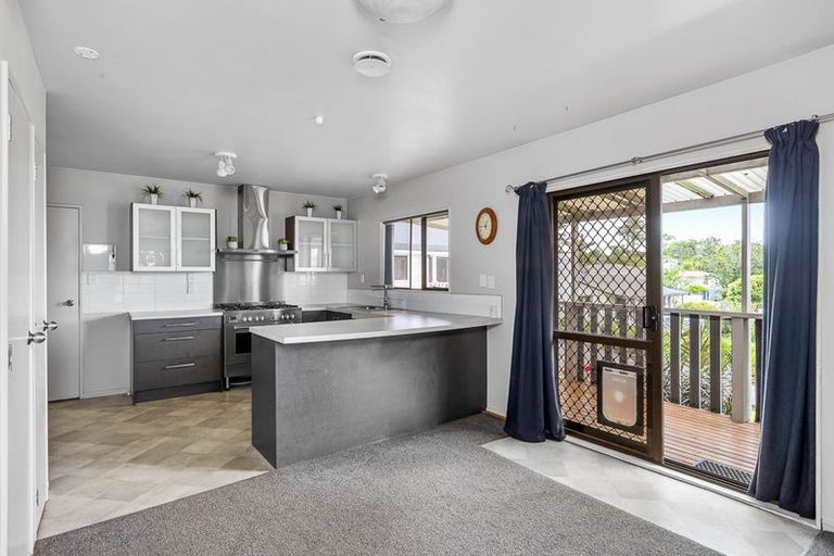 Photo of property in 1/63 Rodney Street, Wellsford, 0900