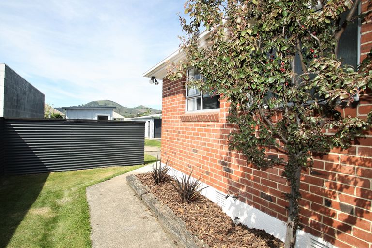 Photo of property in 18 Perth Street, Mosgiel, 9024
