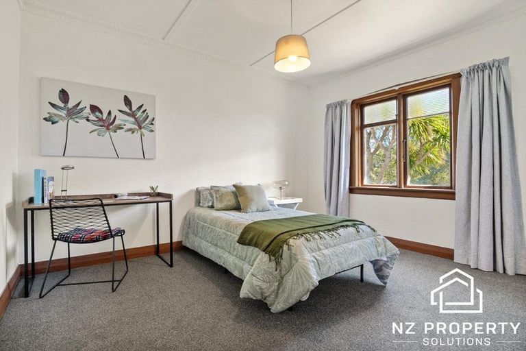 Photo of property in 22 Barr Street, Kenmure, Dunedin, 9011