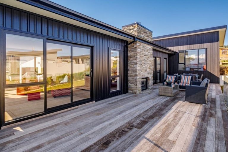 Photo of property in 26 Westview Road, Wanaka, 9305