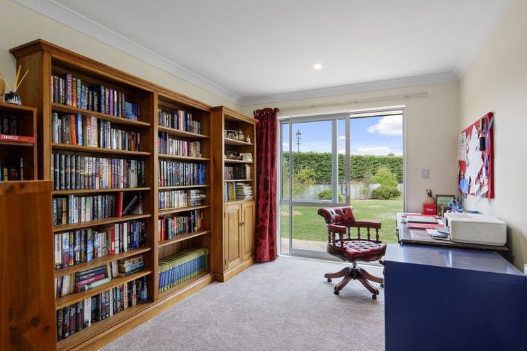 Photo of property in 2 Mchugh Crescent, Darfield, 7510