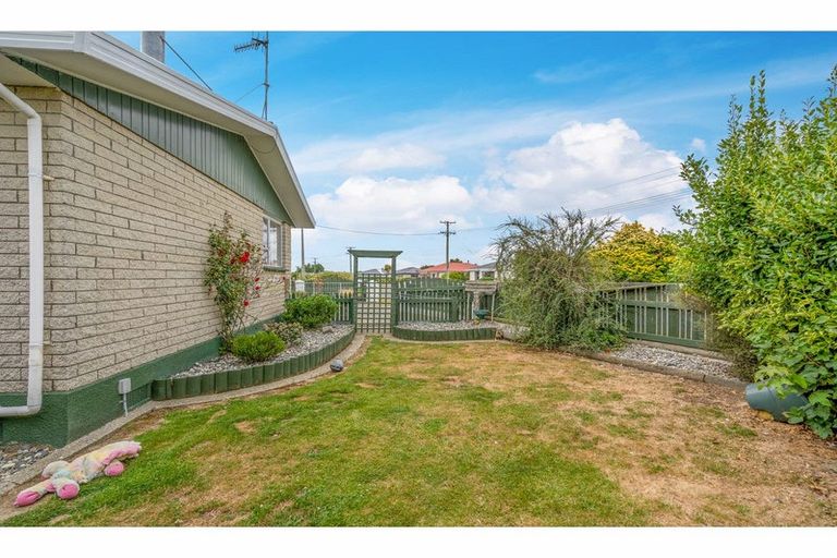 Photo of property in 66 Renfrew Street, Waikiwi, Invercargill, 9810