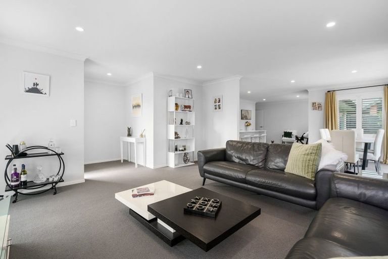 Photo of property in 24 Ruru Street, Cambridge, 3434