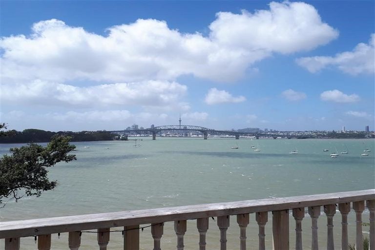Photo of property in 15-17 Awanui Street, Birkenhead, Auckland, 0626