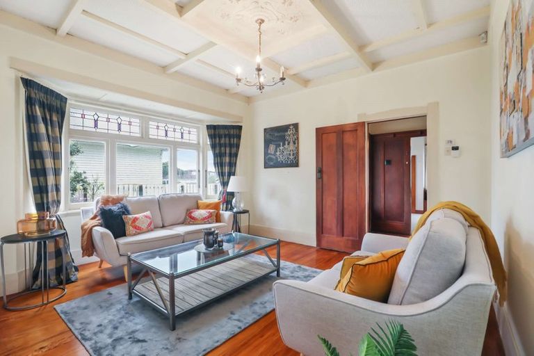 Photo of property in 5a Youngs Road, Papakura, 2110