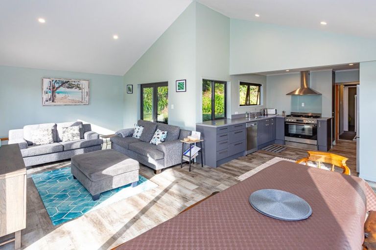 Photo of property in 50 Harbour View Road, Coromandel, 3581
