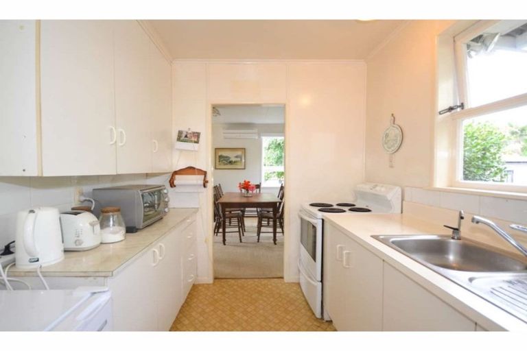 Photo of property in 120 Kerikeri Road, Kerikeri, 0230