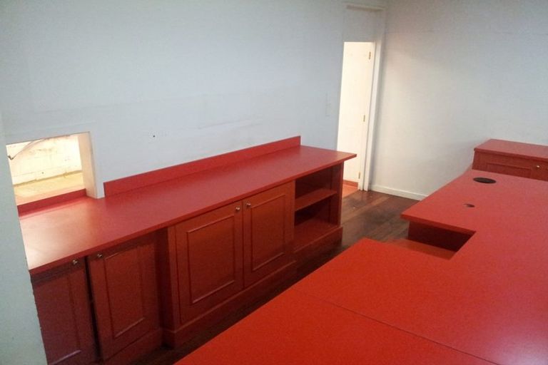 Photo of property in 51 Queens Drive, Saint Kilda, Dunedin, 9012