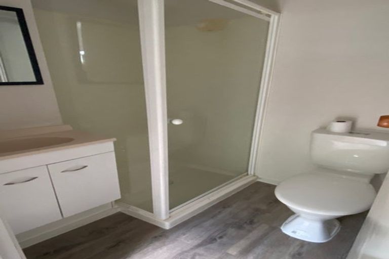 Photo of property in 33 Reynolds Place, Torbay, Auckland, 0630