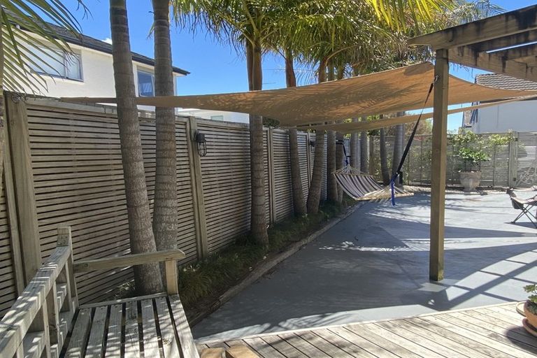 Photo of property in 12/48 Schnapper Rock Road, Schnapper Rock, Auckland, 0632