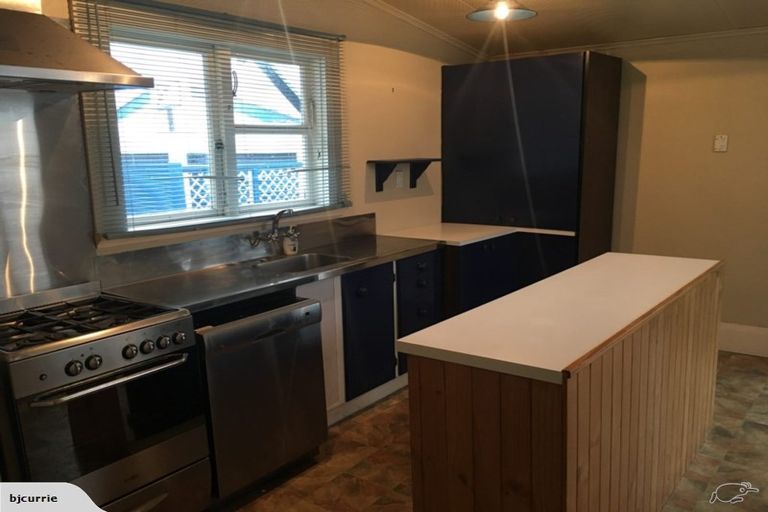 Photo of property in 227 Ferguson Street, Palmerston North, 4410