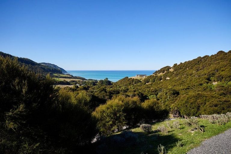Photo of property in 1481l State Highway 1, Mangamaunu, Kaikoura, 7371