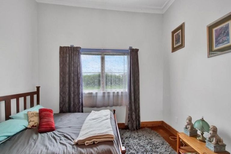 Photo of property in 137 Fairfield Road, Hawera, 4610