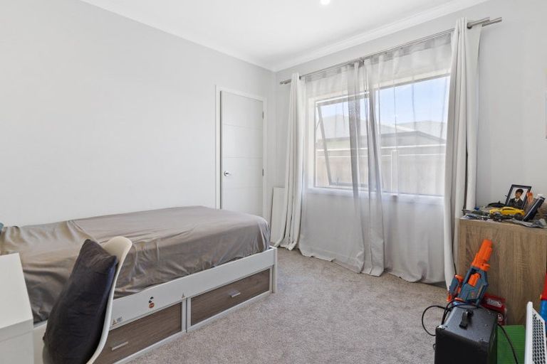 Photo of property in 35 Gimson Street, Solway, Masterton, 5810