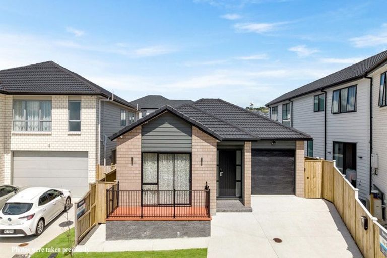 Photo of property in 8 Repehina Road, Flat Bush, Auckland, 2019