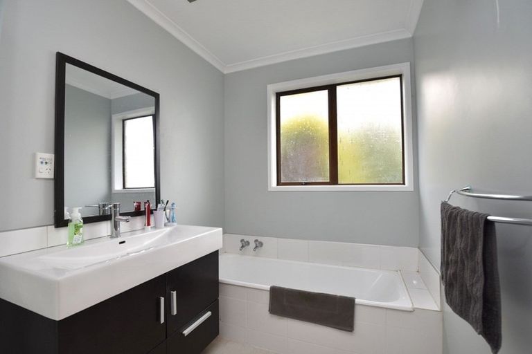 Photo of property in 728 Tweed Street, Newfield, Invercargill, 9812