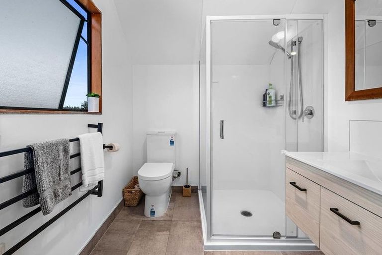 Photo of property in 43 Thelma Place, Lynmore, Rotorua, 3010