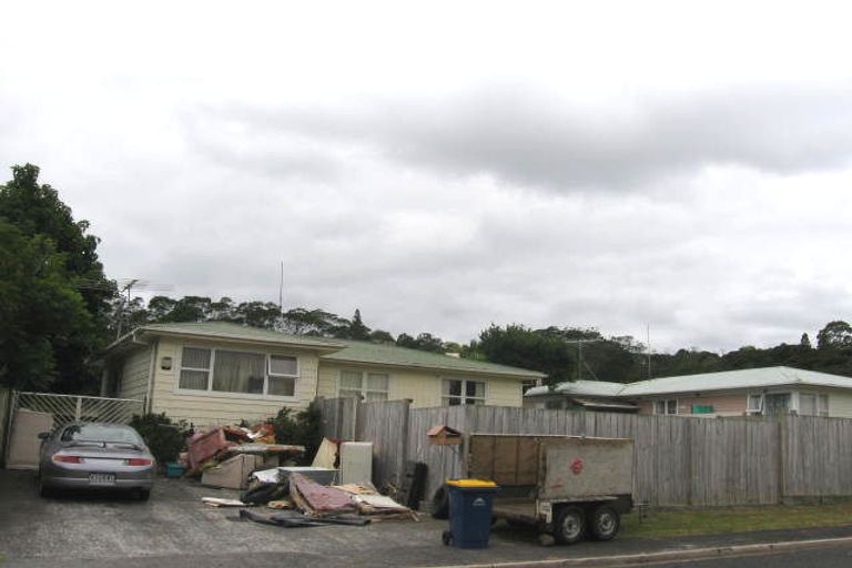 Photo of property in 23 Ivy Place, Birkdale, Auckland, 0626