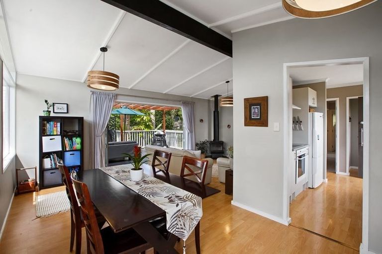 Photo of property in 9 Battenburg Place, Torbay, Auckland, 0630