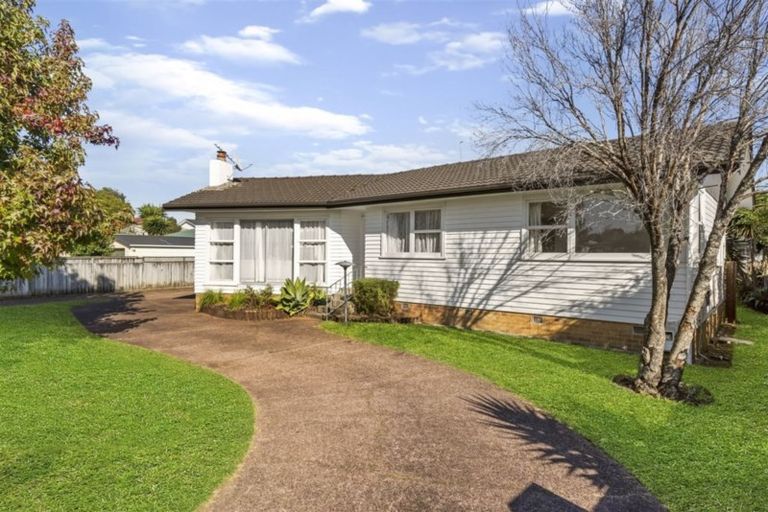 Photo of property in 14 Udall Place, Bucklands Beach, Auckland, 2014