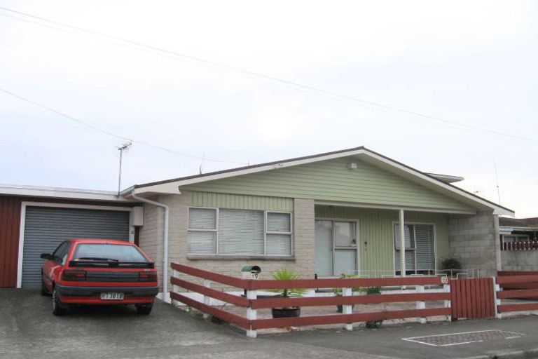 Photo of property in 19 Puketapu Road, Taradale, Napier, 4112