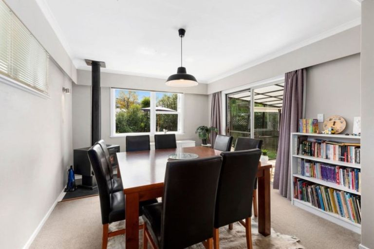 Photo of property in 7 Burns Grove, Trentham, Upper Hutt, 5018